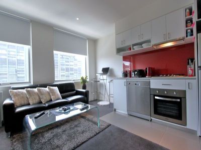 206 / 77 River Street, South Yarra