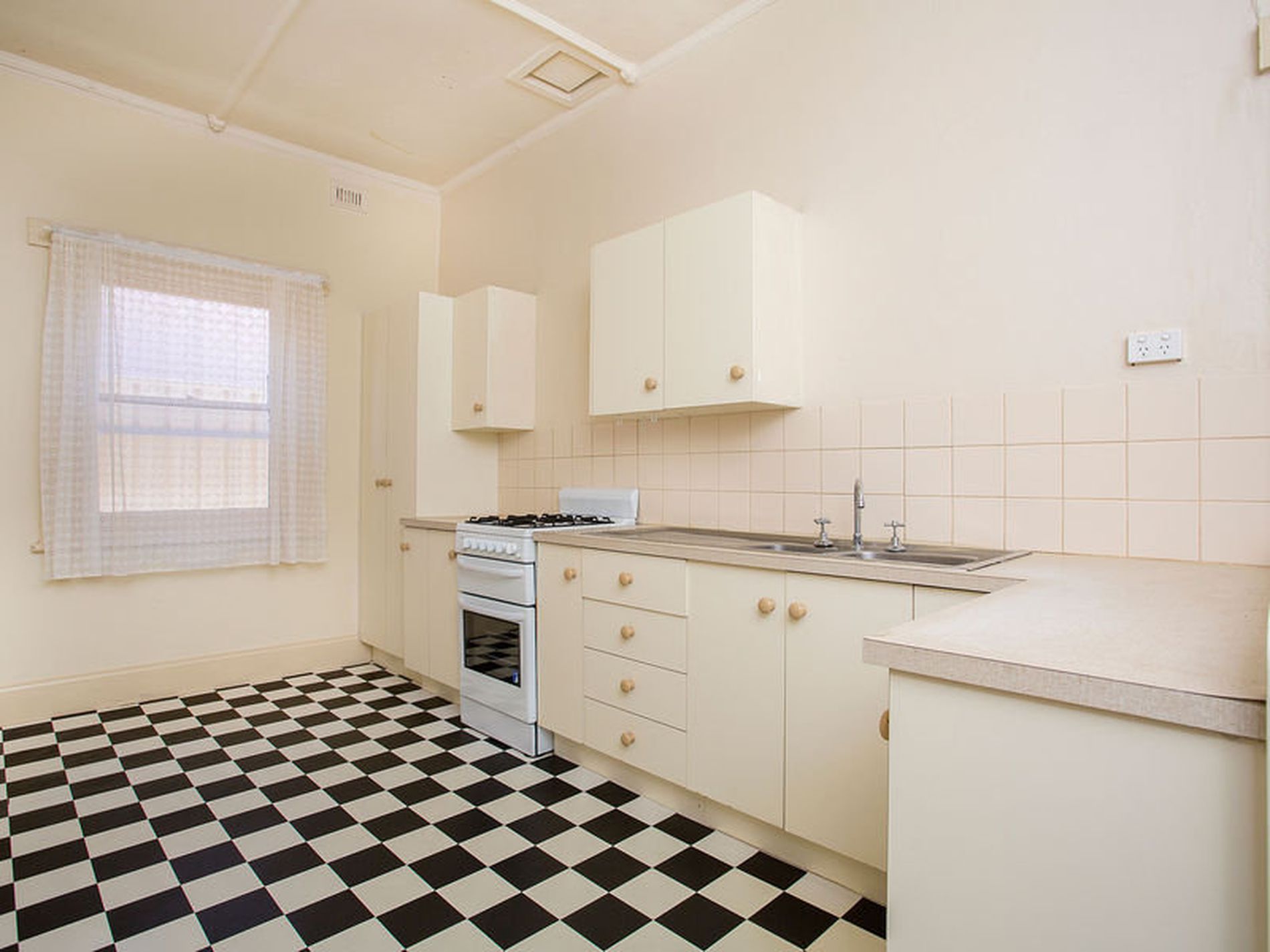 54 Barwell Avenue, Marleston