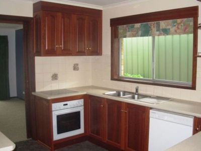 4 Somerset Close, Mount Gambier