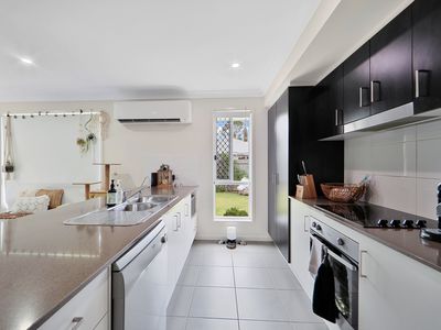 15 Banner Court, Branyan