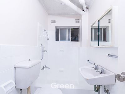 1 / 12 May Street, Eastwood