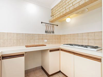 2/31 Ostend Road, Scarborough