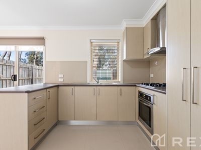 7 / 139 Endeavour Drive, Cranbourne North