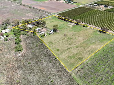 208 School Road, Beverford