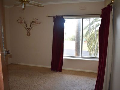 4 Corcoran Terrace, Millicent