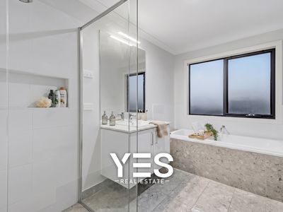 24 Rimple Way, Beaconsfield