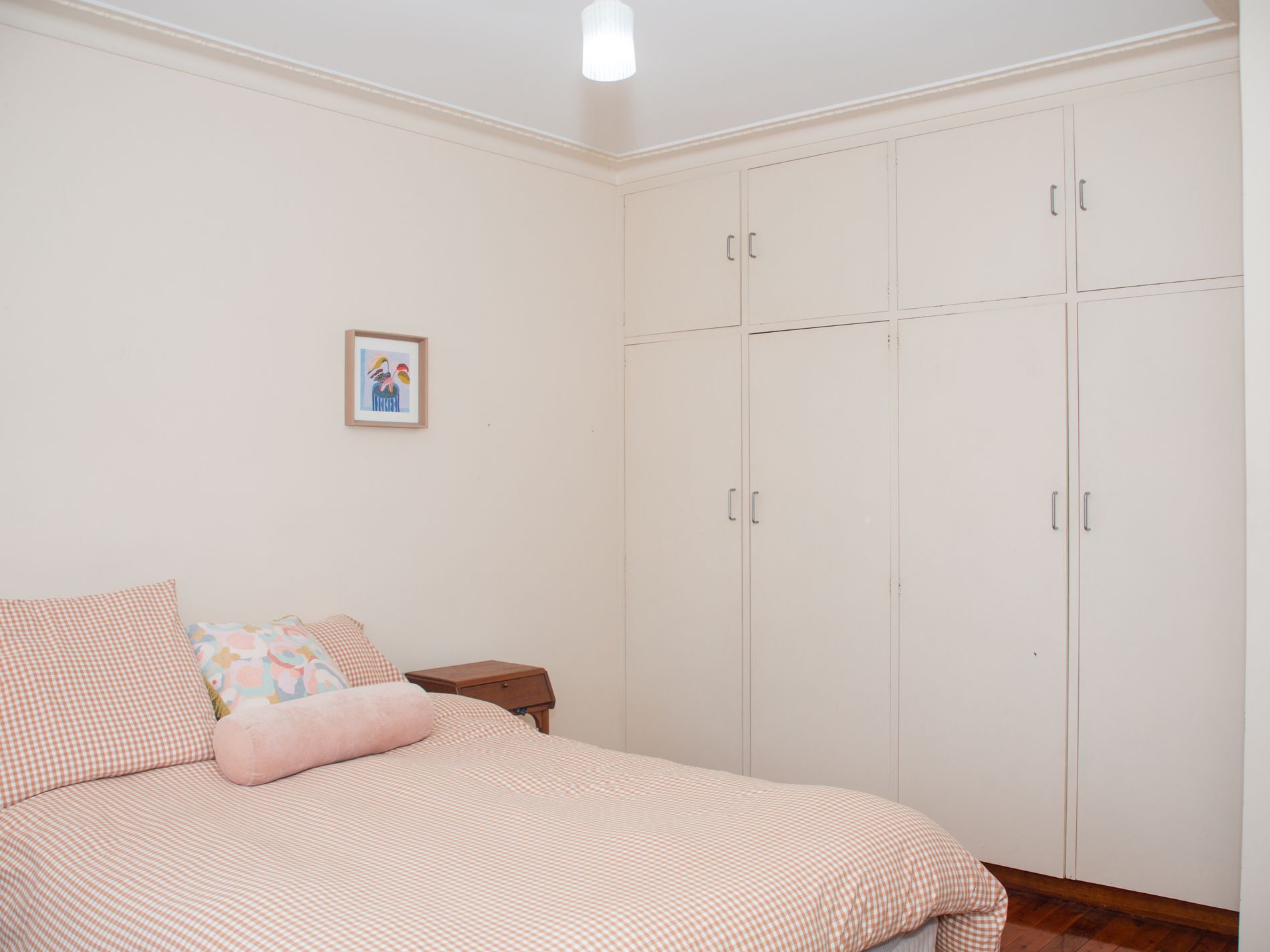 4 Camden Road, Newtown