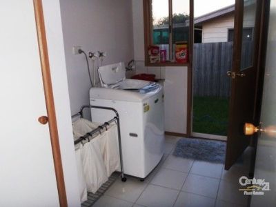 2 / 45 Somerville Road, Hampton Park