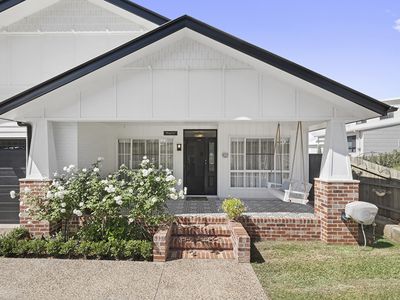 68 East Street, Redwood