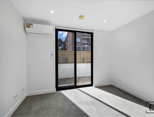 New Studio in Mortdale Available!