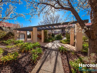 7 / 34 Leahy Close, Narrabundah