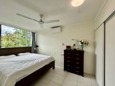 4 / 9 Bouganvillea Street, Holloways Beach