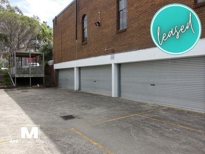 Garage & Yard / 48 Garema Circuit, Kingsgrove