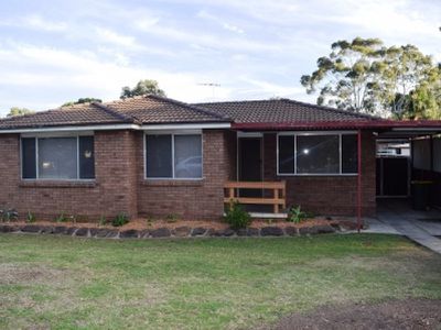 10 Hemsby Street, Doonside