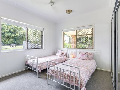 12 CARBEEN DRIVE, Taranganba