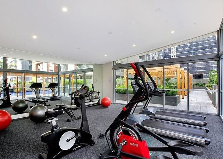 1005 / 1 Saunders Cl, Macquarie Park