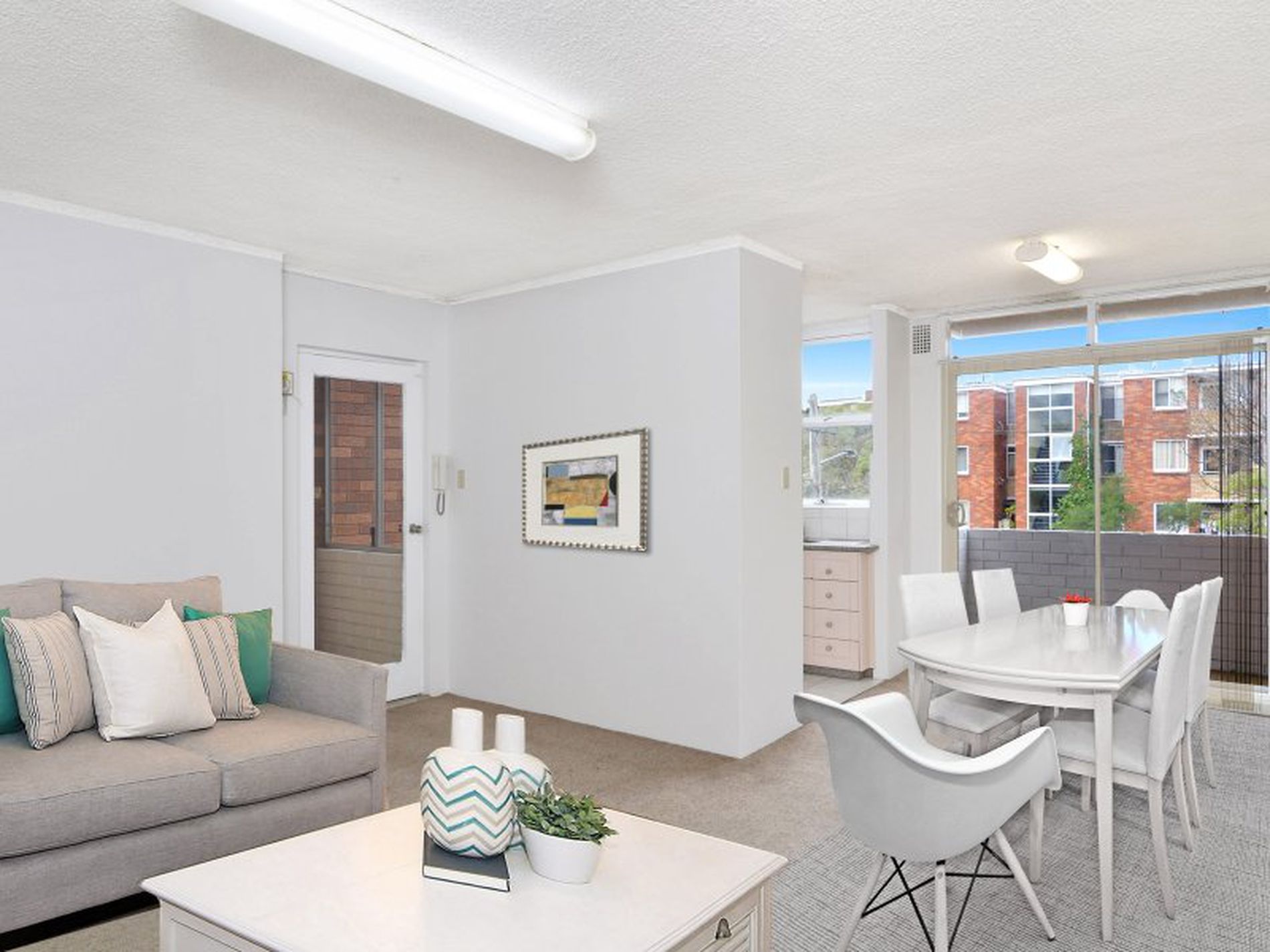 18 / 62 Mascot Drive, Eastlakes