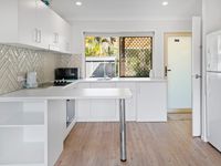 93 Henry Cotton Drive, Parkwood