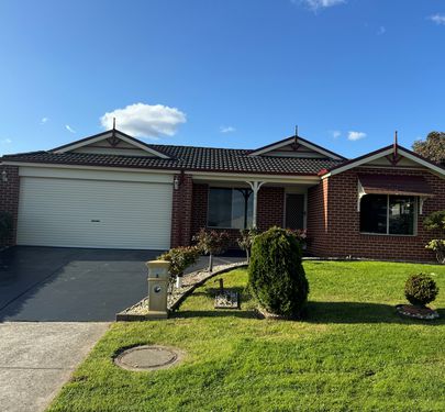 2 Pashia Grove, Pakenham