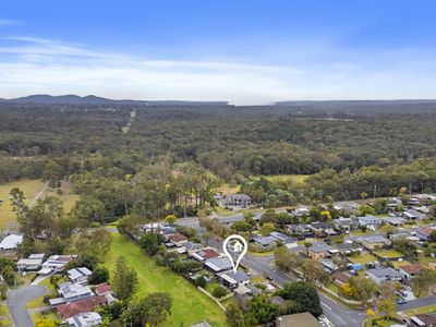 8 William St, Rochedale South