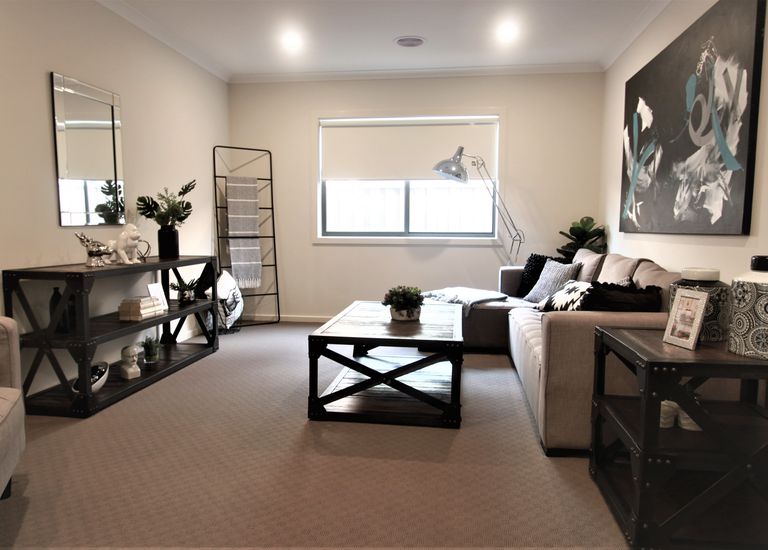 9 Yaleri Rise, Werribee
