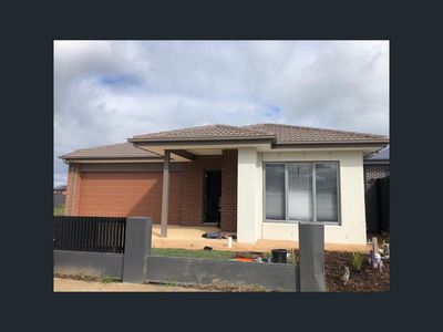 345 Highlander Dr, Craigieburn