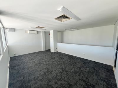 1 / 7 McPhail Road, Coomera