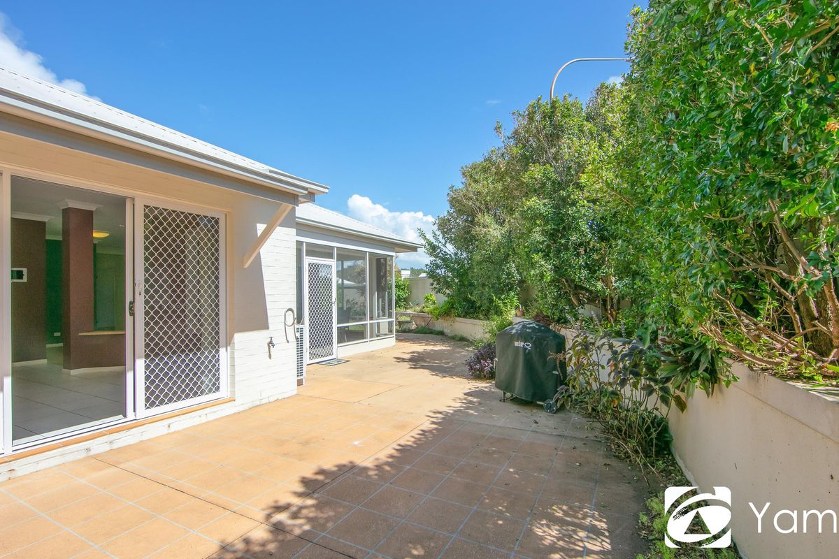 90 The Drive, Yamba