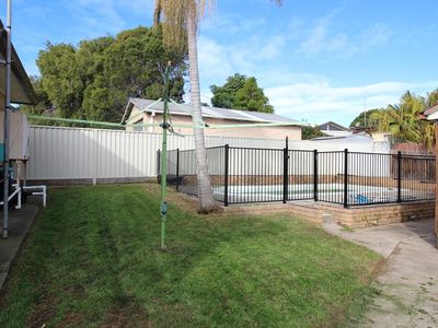13 MacKenzie Avenue, Mount Warrigal