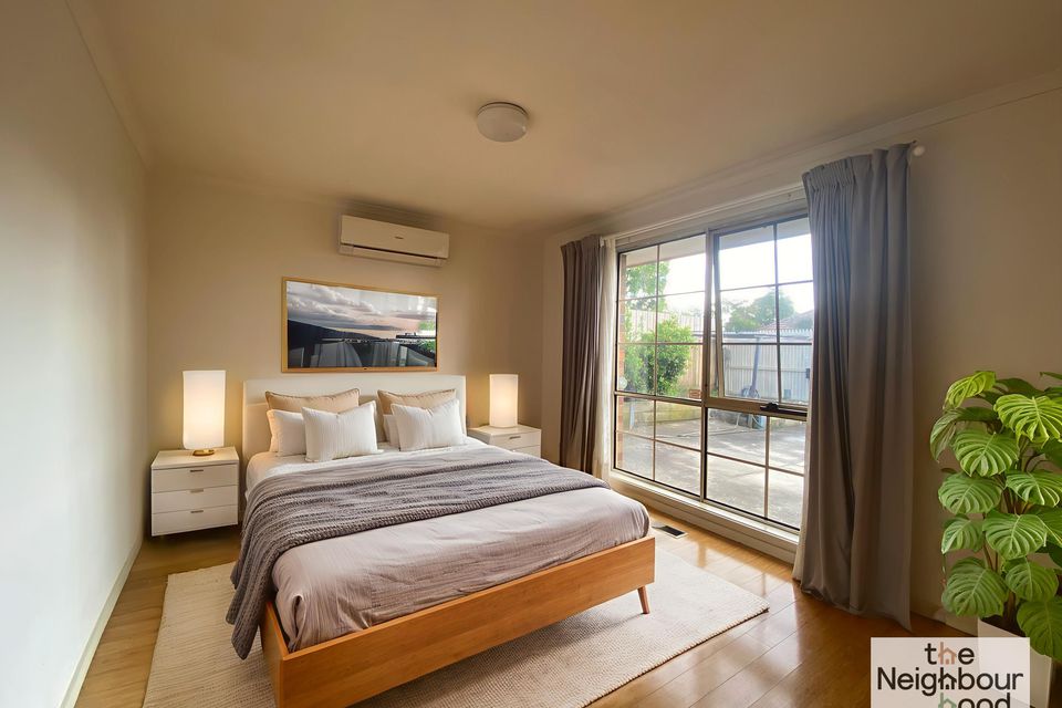 1 / 2 Russell Crescent, Mount Waverley