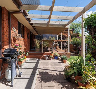 18 Nordsvan Drive, Wodonga