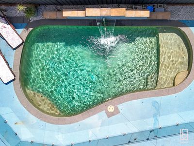 82 The Corso, Gorokan