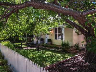 158 Main Street, Romsey