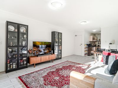 43 / 19 Eastbourne Road, Homebush West