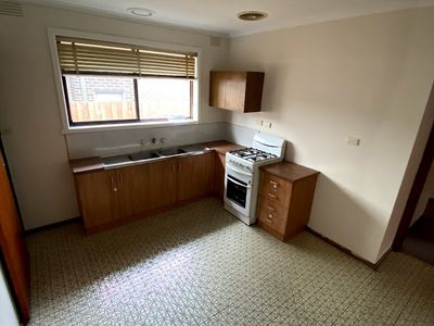 2 / 13 Lewis Street, Kingsville