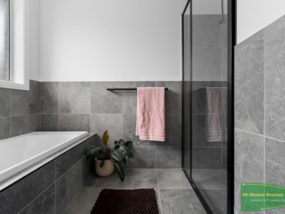 57 Stevenson Way, Orange