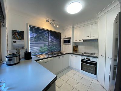 94 Passerine Drive, Rochedale South