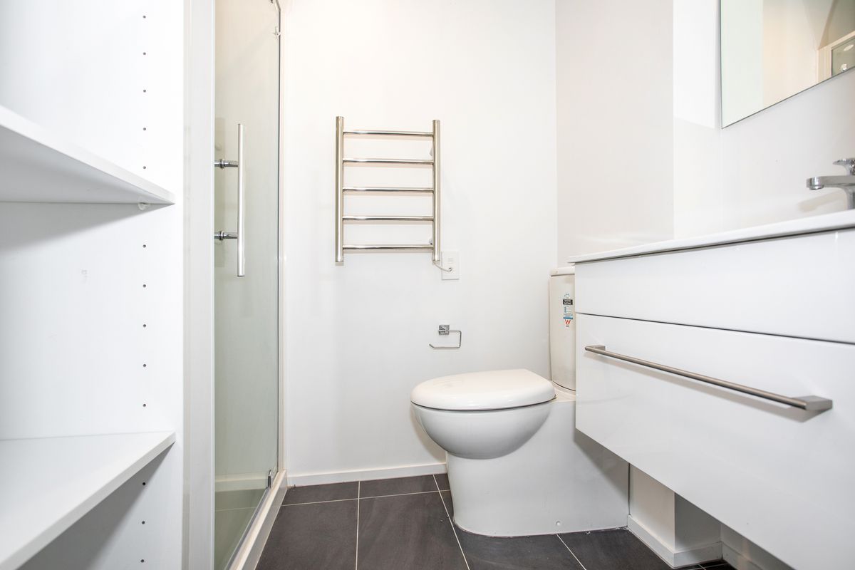 310A / 282 Madras St, City Centre