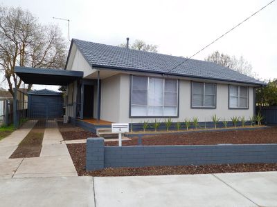 4 Crump Street, Horsham
