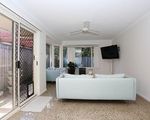 2 / 81 Parkway Drive, Mooloolaba