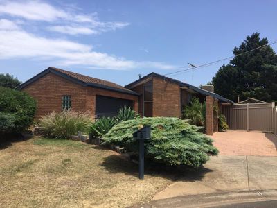 3 Macalister Court, Werribee