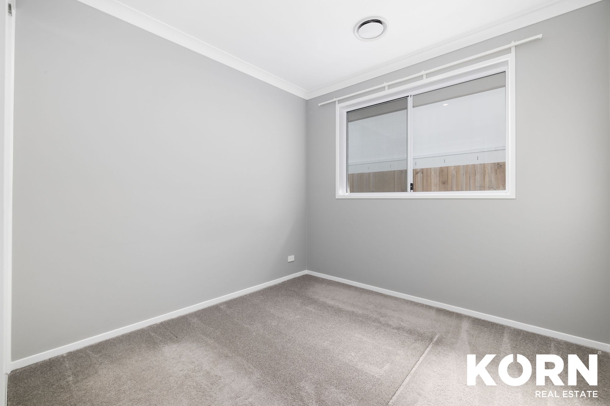 22 Tanzanite Street, Pallara