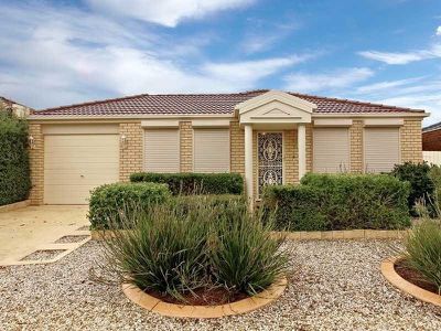 5 Rainsford Place, Melton West