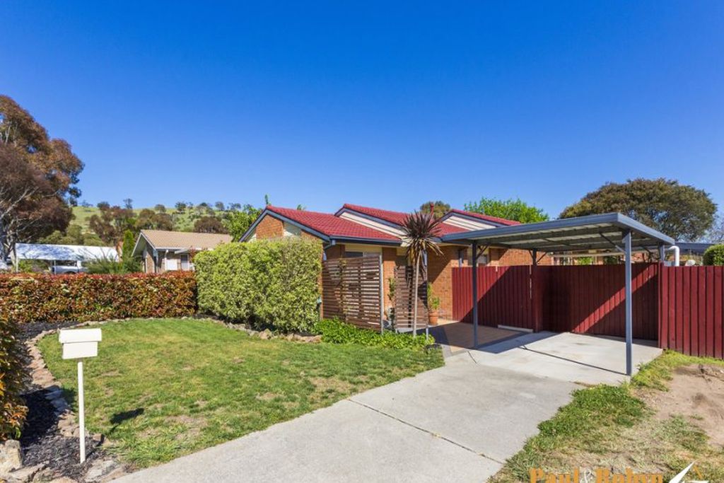 11 Tallon Place, Gordon