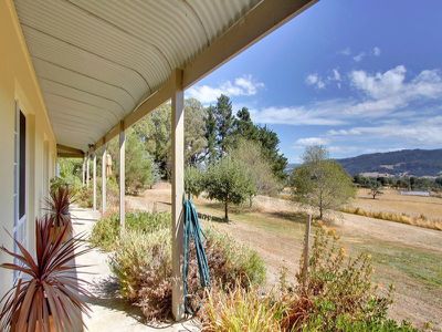 41 Cemetery Road, Cradoc