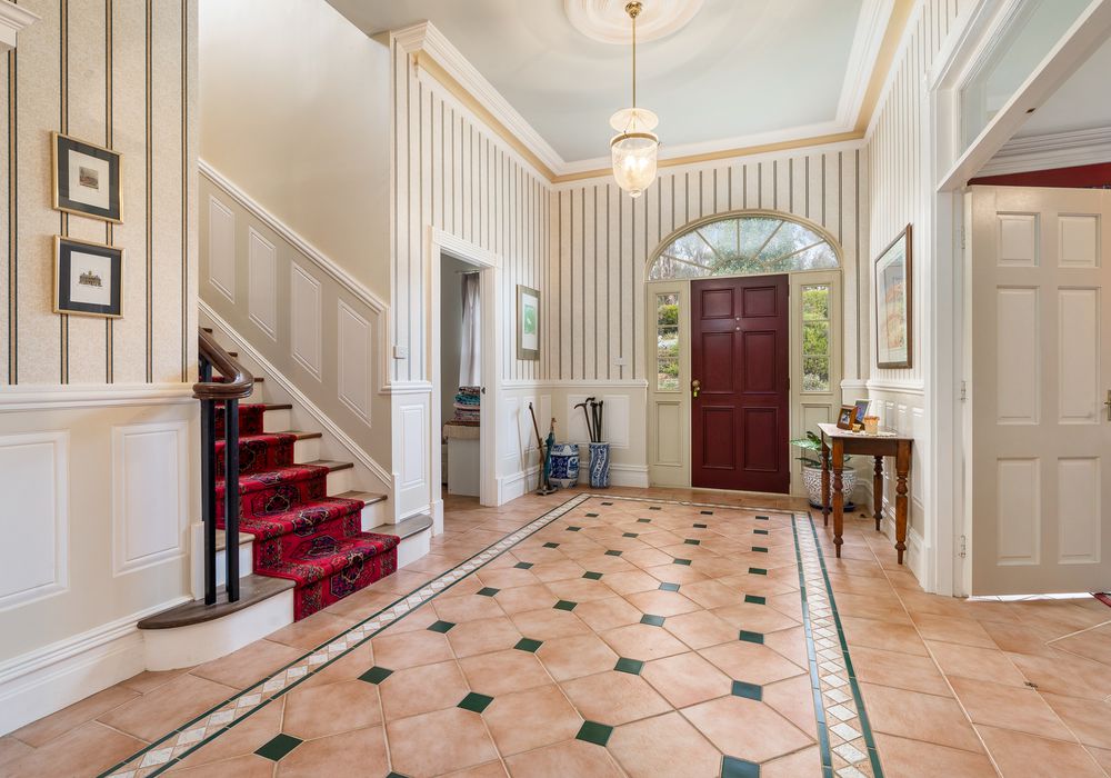 37 Burn Road, Orange
