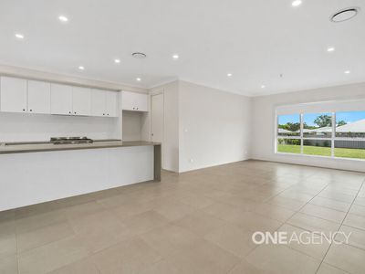 8A Windsail Lane, Vincentia