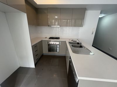 52 / 10-16 Castlereagh Street, Liverpool