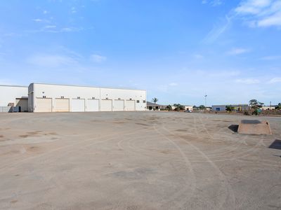 10-12 Nambi Way, Kalgoorlie