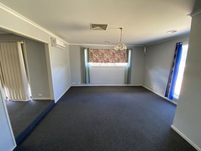 36 Spring Drive, Hoppers Crossing